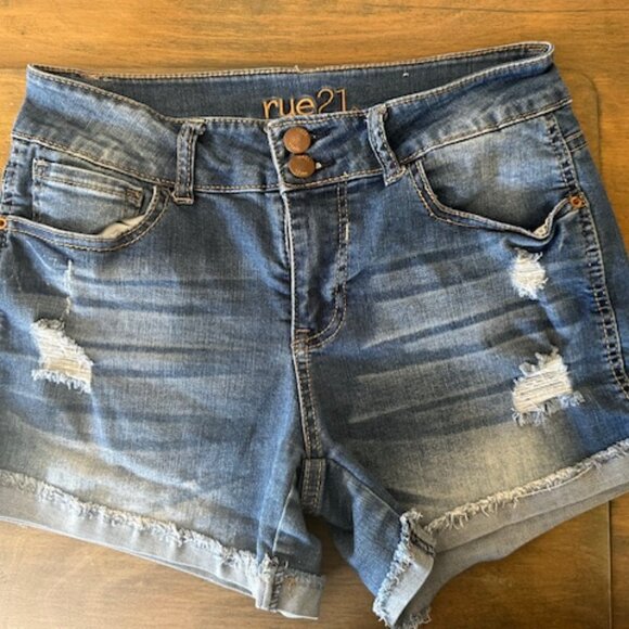 Rue21 Pants - Rue 21 Cutoff Distressed Jean Short  8503